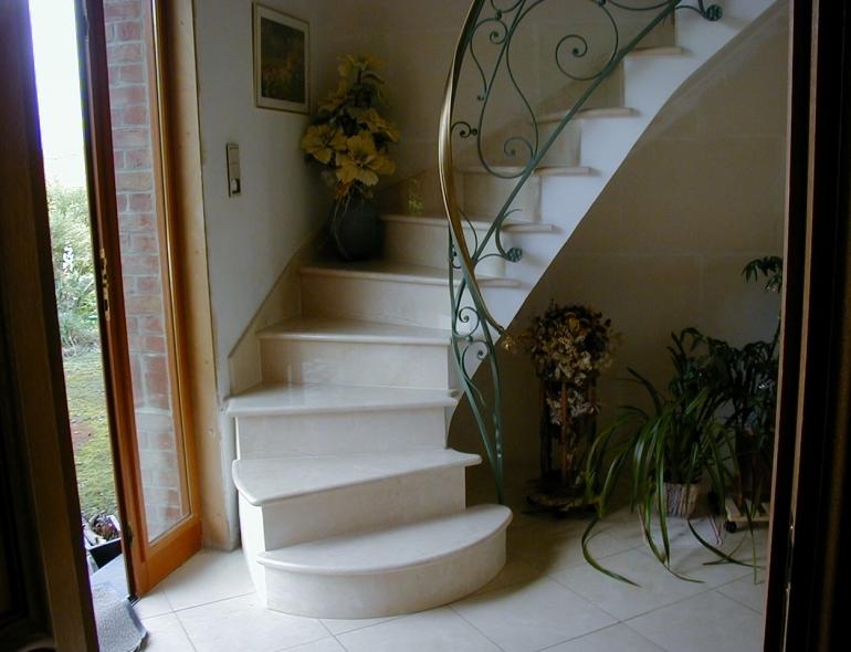 Escalier sur mesure marbrerie Escalier sur mesure marbrerie